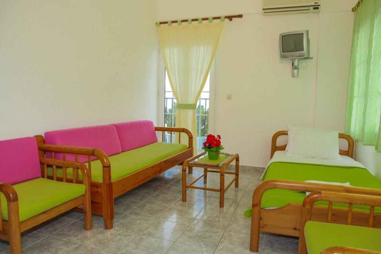 Elena S Beach Garden Ierápetra Exterior foto